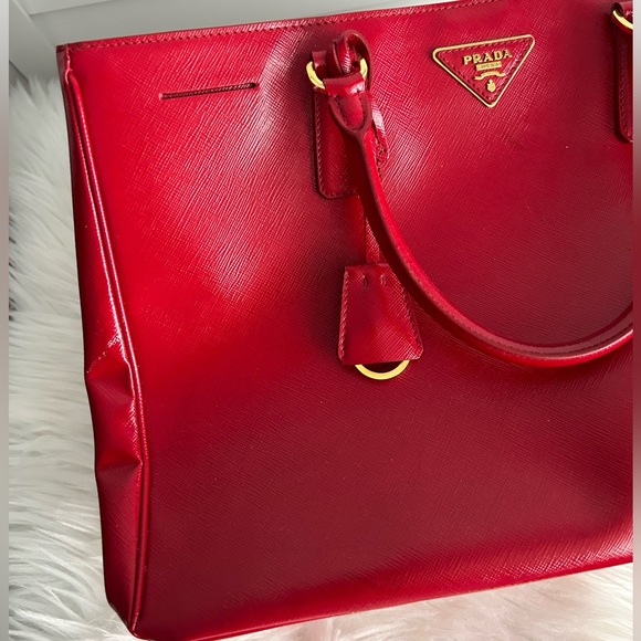 Prada | Vernice saffiano lux structured satchel tote - Picture 4 of 17